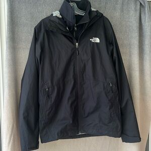 North Face Men’s Dryvent jacket with removable fleece insert. Size S